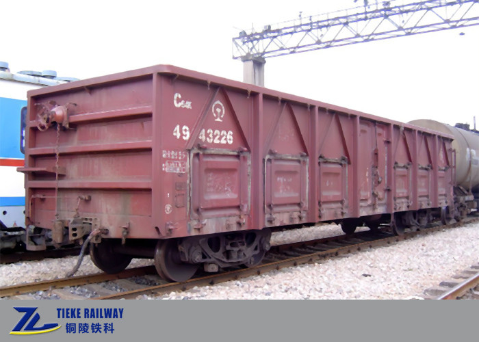 voiture de wagon de train à couvercle serti de la charge 61t 80 km/h pour les marchandises générales